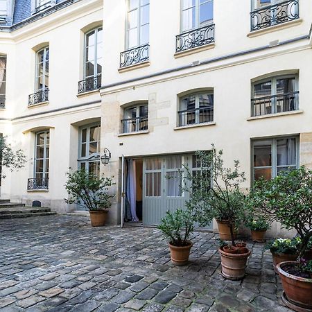 Pick A Flat'S Apartement In Place Des Vosges - Rue Saint-Gilles Париж Экстерьер фото